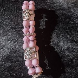 Women pink beaded stretch bracelet